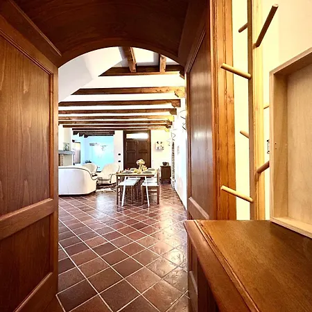 Casa 18 * Monzambano